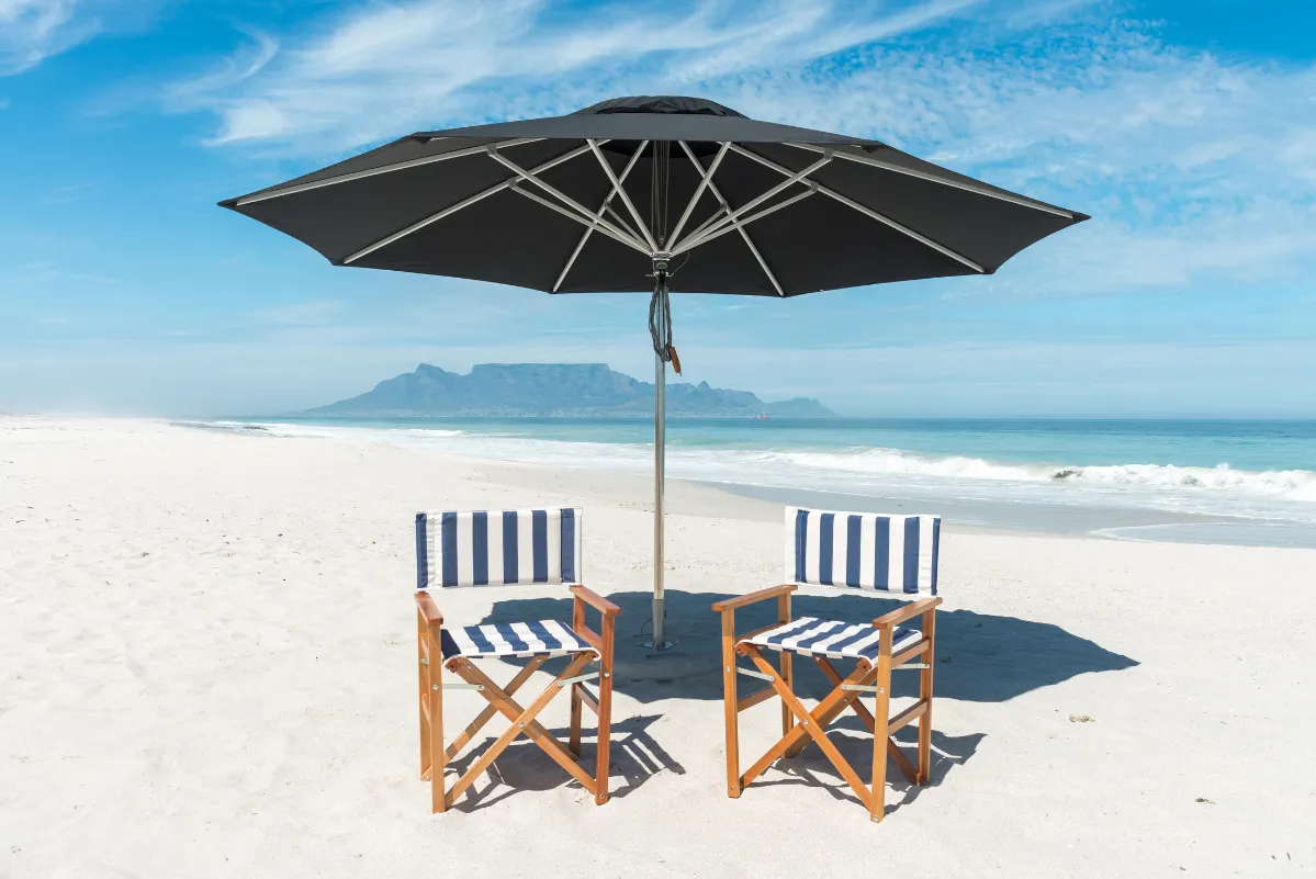 center_pole_umbrellas_images.images.1740557105040